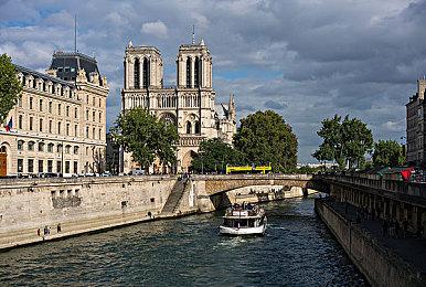 在精酿世界寻觅经典 《老铁，我啤酒呢？》官中上线